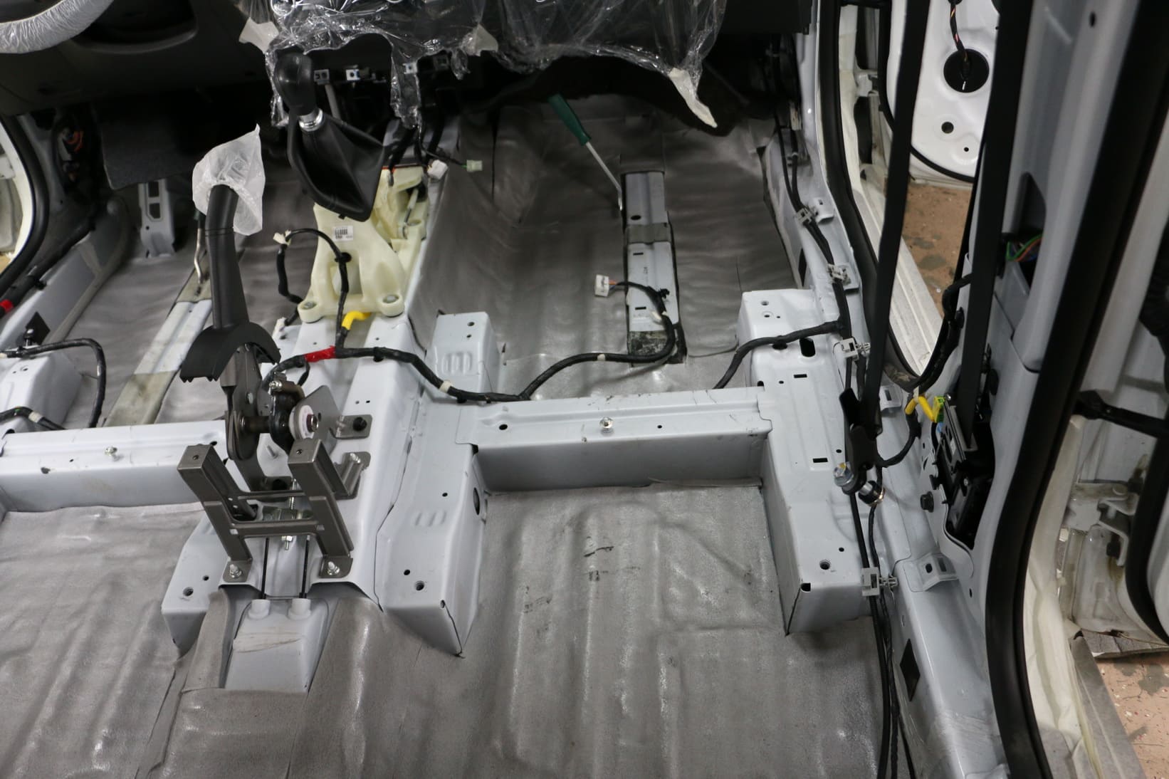 Шумоизоляция салона Hyundai Creta